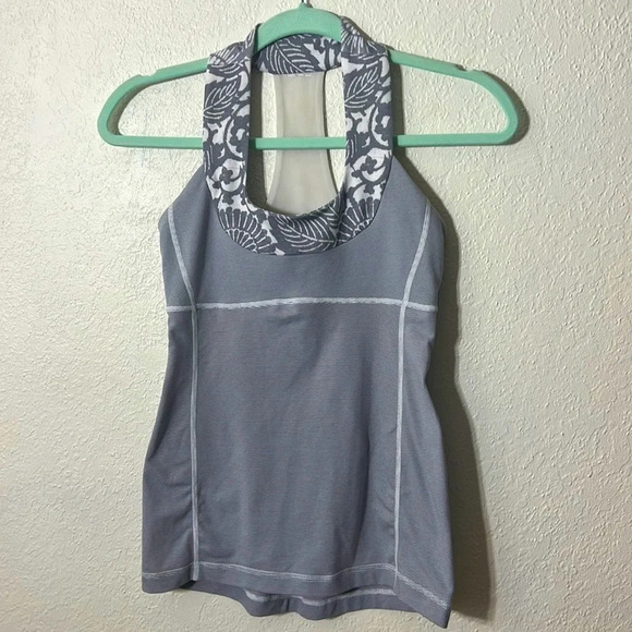 Lululemon Wee Stripe Gray Flower Tank Top Size 4 Yoga Scoop Neck Shirt Bra. - Picture 1 of 6